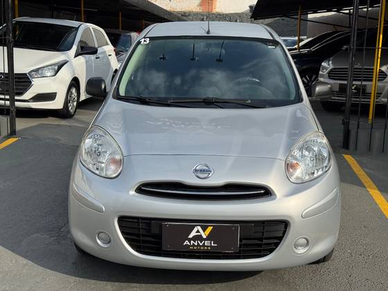 NISSAN MARCH 1.0 16V FLEX 4P MANUAL NISSAN MARCH 1.0 16V FLEX 4P MANUAL